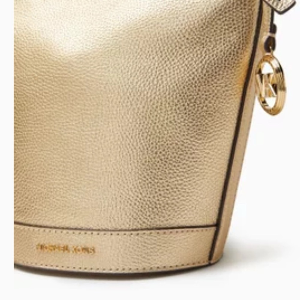 Michael Kors Townsend Small Top Zip Convertible Crossbody priced to sale - Picture 9 of 13